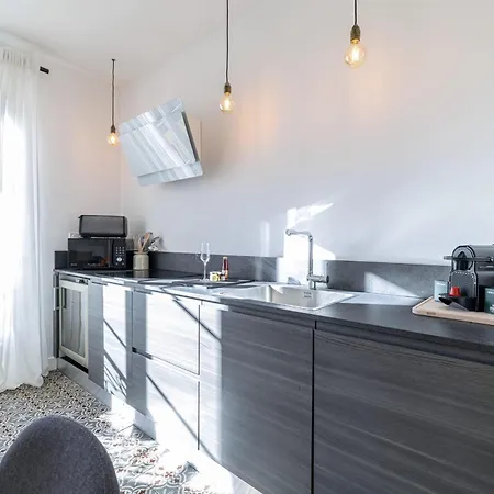 My Casa - Bonaparte 42 - 1 Bedroom Near Port And Place Garibaldi Apartment Nizza